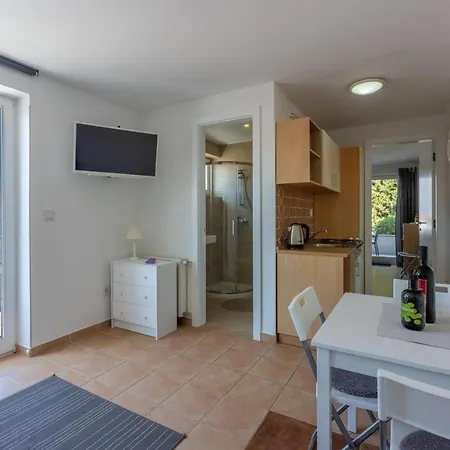 Appartamento Vito Njivice